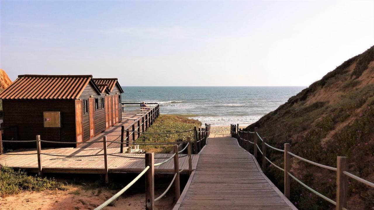 Excelente Apartamento - Da Falésia - Alfamar - Zona Tranquila Apartamento *