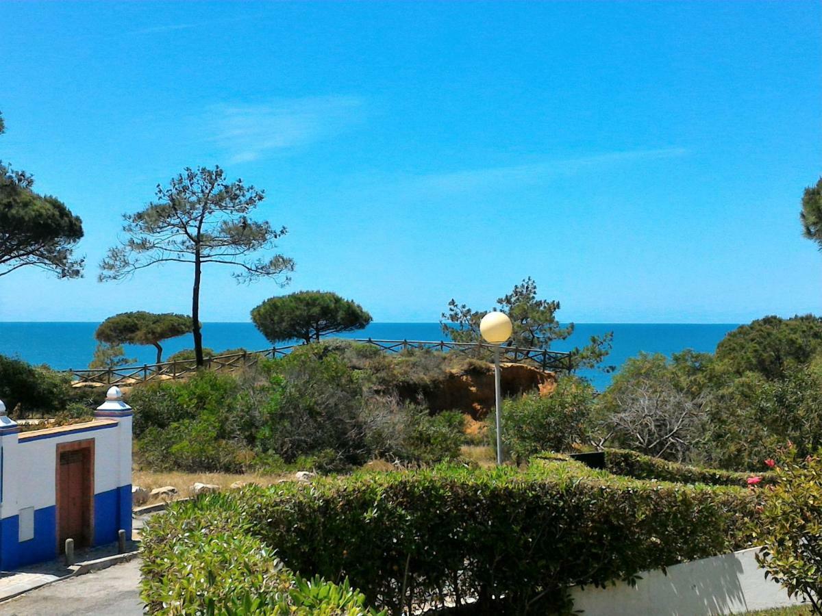 Excelente Apartamento - Da Falésia - Alfamar - Zona Tranquila